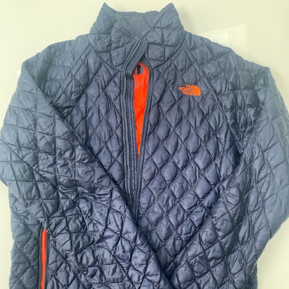 North face Thermoball light jacket